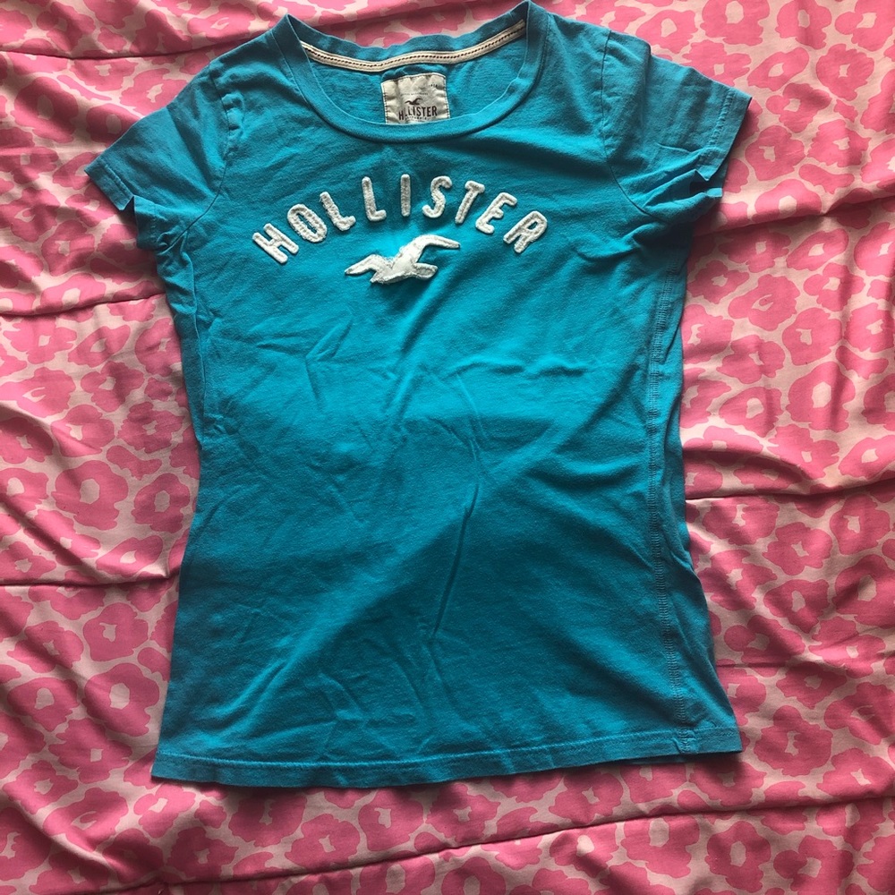 Blue round neck t-shirt, worn a few times.